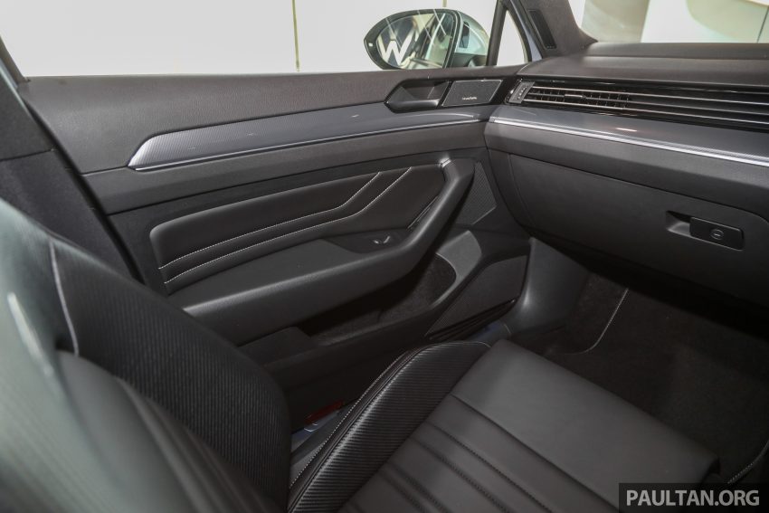 新车实拍: 2022 Volkswagen Passat R-Line 小升级版 171619