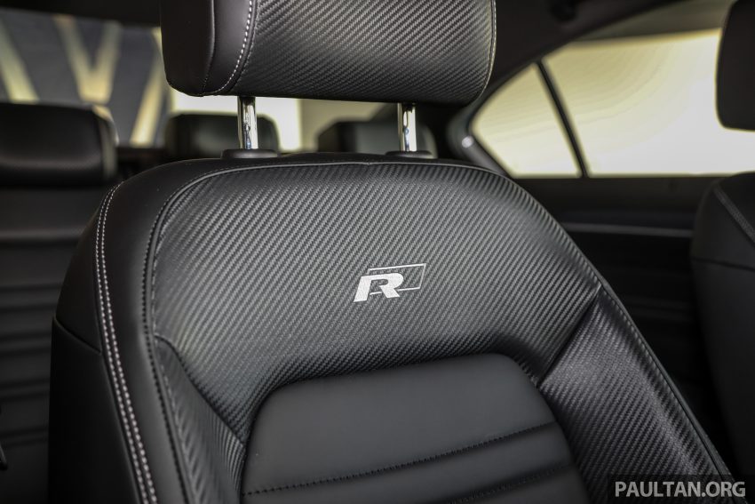 新车实拍: 2022 Volkswagen Passat R-Line 小升级版 171625