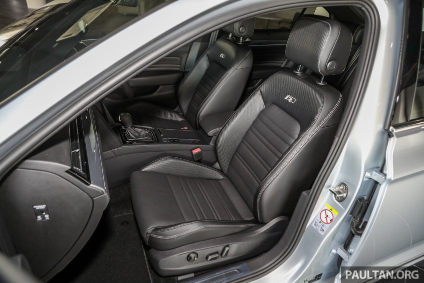 新车实拍: 2022 Volkswagen Passat R-Line 小升级版 171628