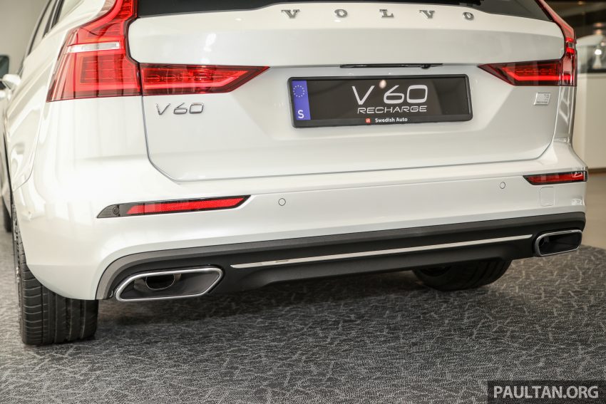 新车实拍: 2022 Volvo V60 Recharge T8 Inscription, Wagon版的S60, 仅有T8 PHEV油电版本, 本地售价28.6万 170653