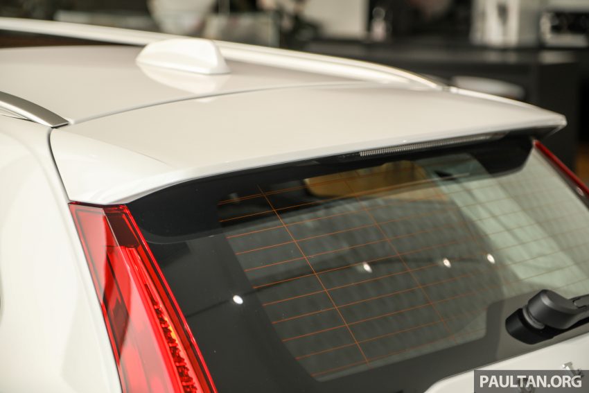 新车实拍: 2022 Volvo V60 Recharge T8 Inscription, Wagon版的S60, 仅有T8 PHEV油电版本, 本地售价28.6万 170654