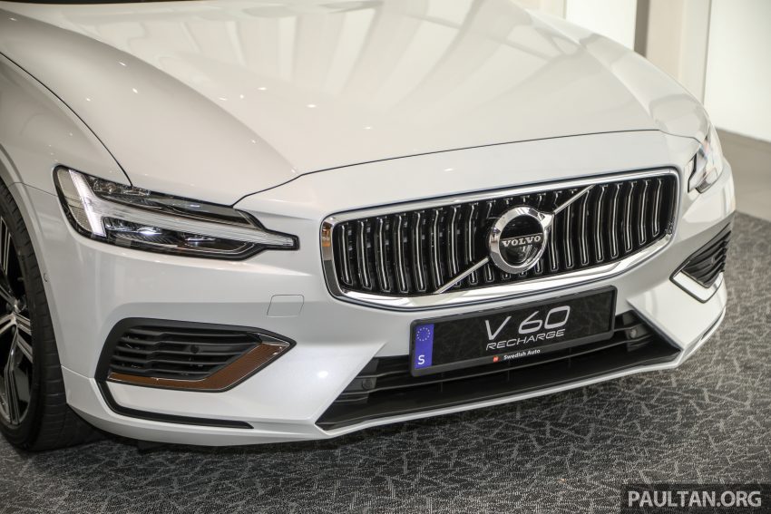 新车实拍: 2022 Volvo V60 Recharge T8 Inscription, Wagon版的S60, 仅有T8 PHEV油电版本, 本地售价28.6万 170634