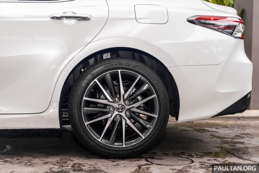 2022 Toyota Camry 小改款上市, 单一2.5V等级售价19.9万 173024