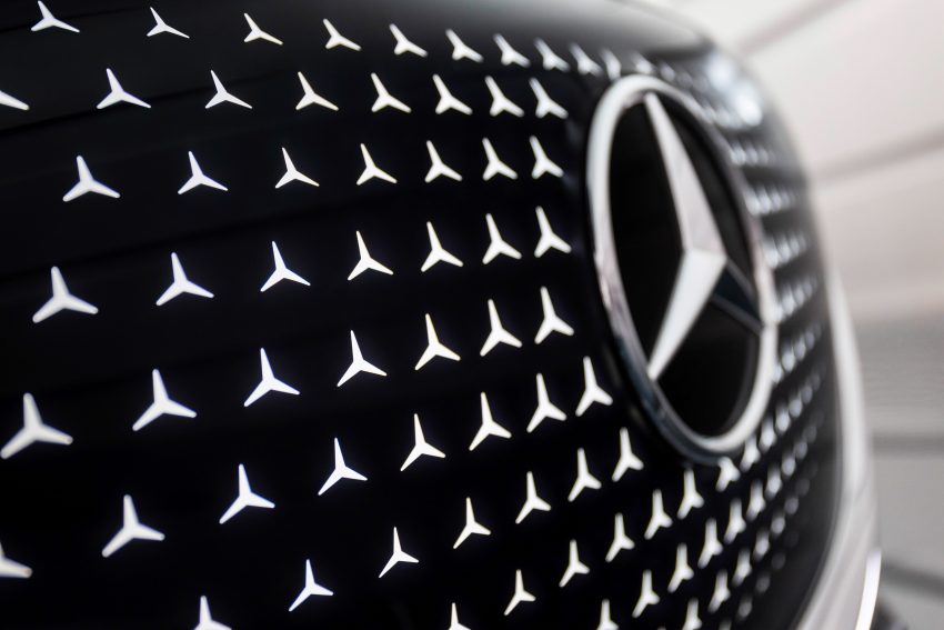 完成分拆家用与商用车业务成两家各自独立的公司, Daimler 集团宣布本月初正式更名为 Mercedes-Benz 汽车集团 172535