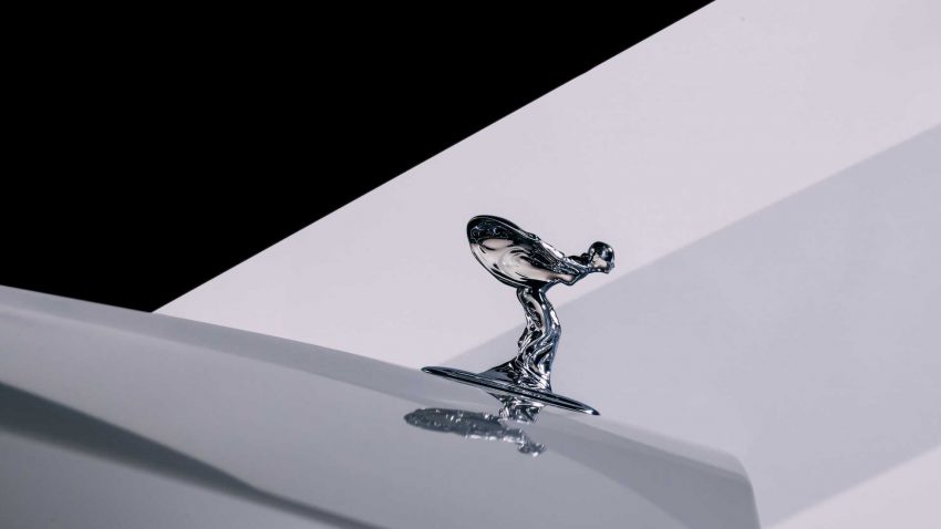 迎合电动化！Rolls Royce 重塑用了一世纪的欢庆女神雕像 172610