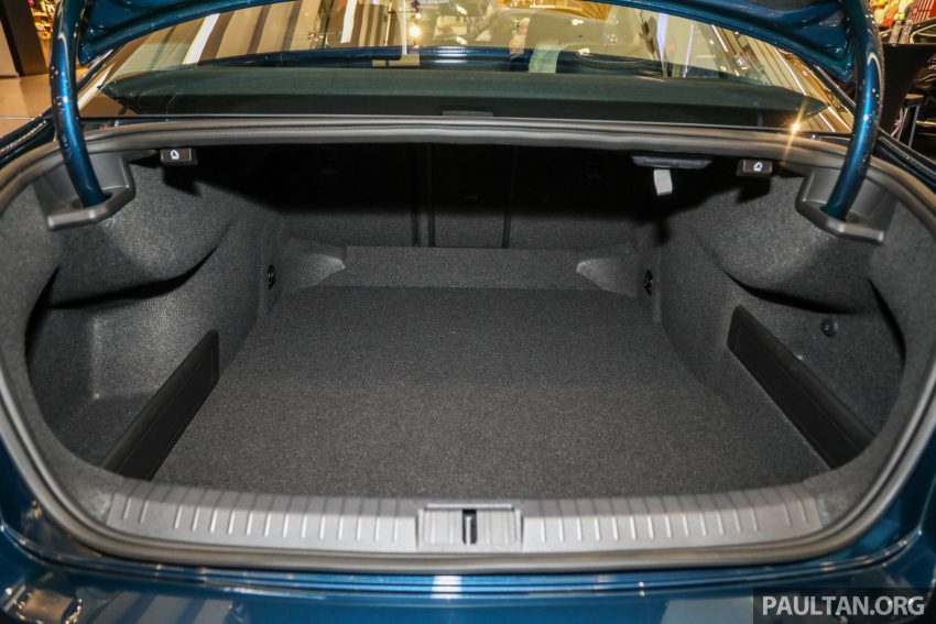 新车实拍:2022 Volkswagen Passat Elegance 售价18.4万 174197