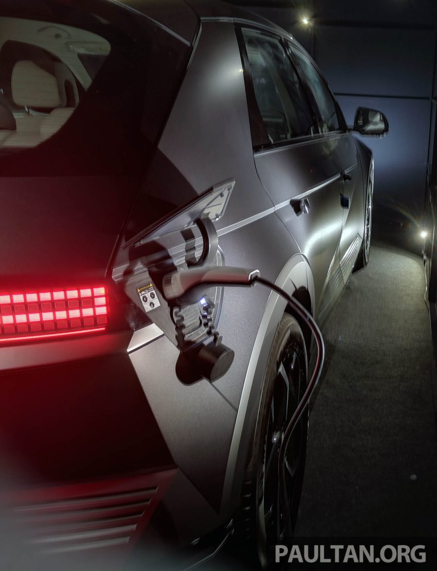 发布在即！2022 Hyundai Ioniq 5 纯电动车本地“亮相”！确定有 Lite 58 kWH、Plus 58 kWH、Max 72 kWH 三种版本 175354
