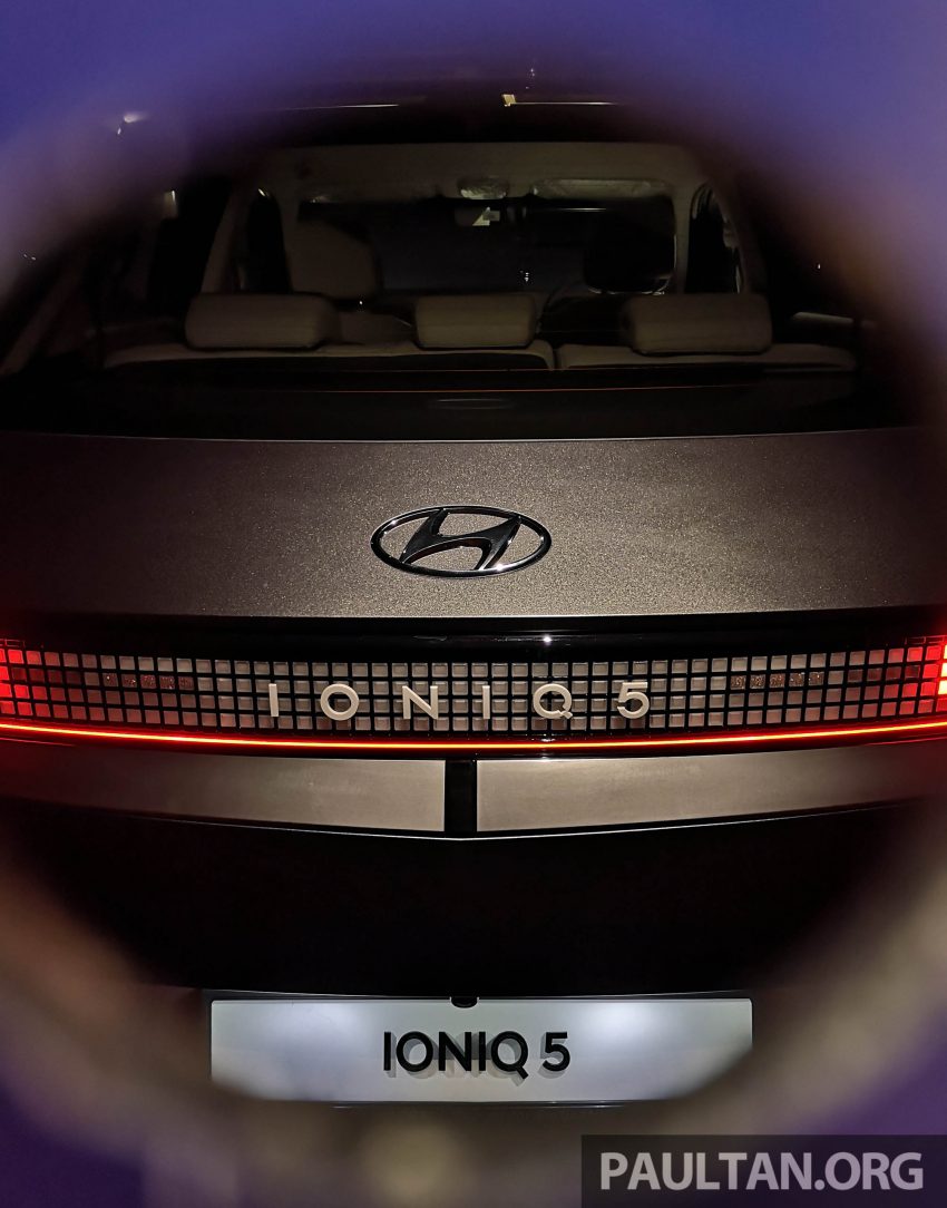 发布在即！2022 Hyundai Ioniq 5 纯电动车本地“亮相”！确定有 Lite 58 kWH、Plus 58 kWH、Max 72 kWH 三种版本 175337