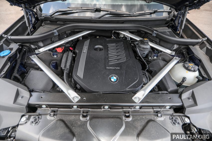试驾：BMW X7 xDrive40i，气势磅礴！坐满七人也很舒服 180228