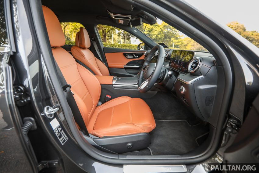 完整对比图集: W206 Mercedes-Benz C 200 Avantgarde vs C 300 AMG Line 进口版新车实拍, 售价28.8万与33万 179048