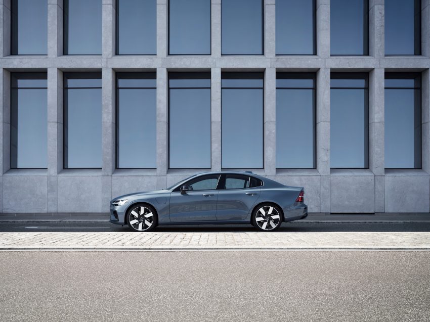 Volvo S60, V60, XC60, S90 与 XC90 Recharge T8 PHEV 本地迎来2023年式小升级版, 更强纯电续航里程与动力输出 180404