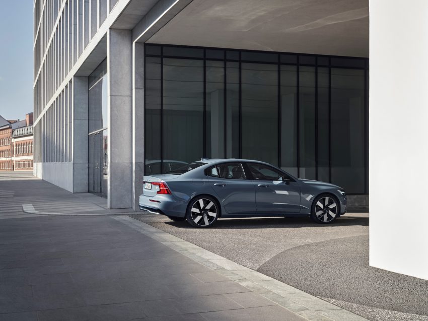 Volvo S60, V60, XC60, S90 与 XC90 Recharge T8 PHEV 本地迎来2023年式小升级版, 更强纯电续航里程与动力输出 180406