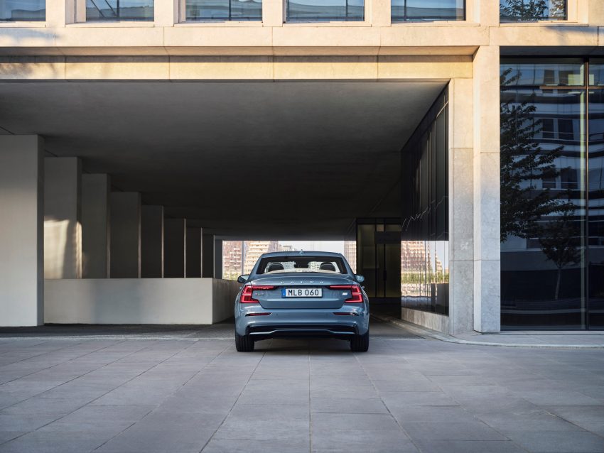 Volvo S60, V60, XC60, S90 与 XC90 Recharge T8 PHEV 本地迎来2023年式小升级版, 更强纯电续航里程与动力输出 180408
