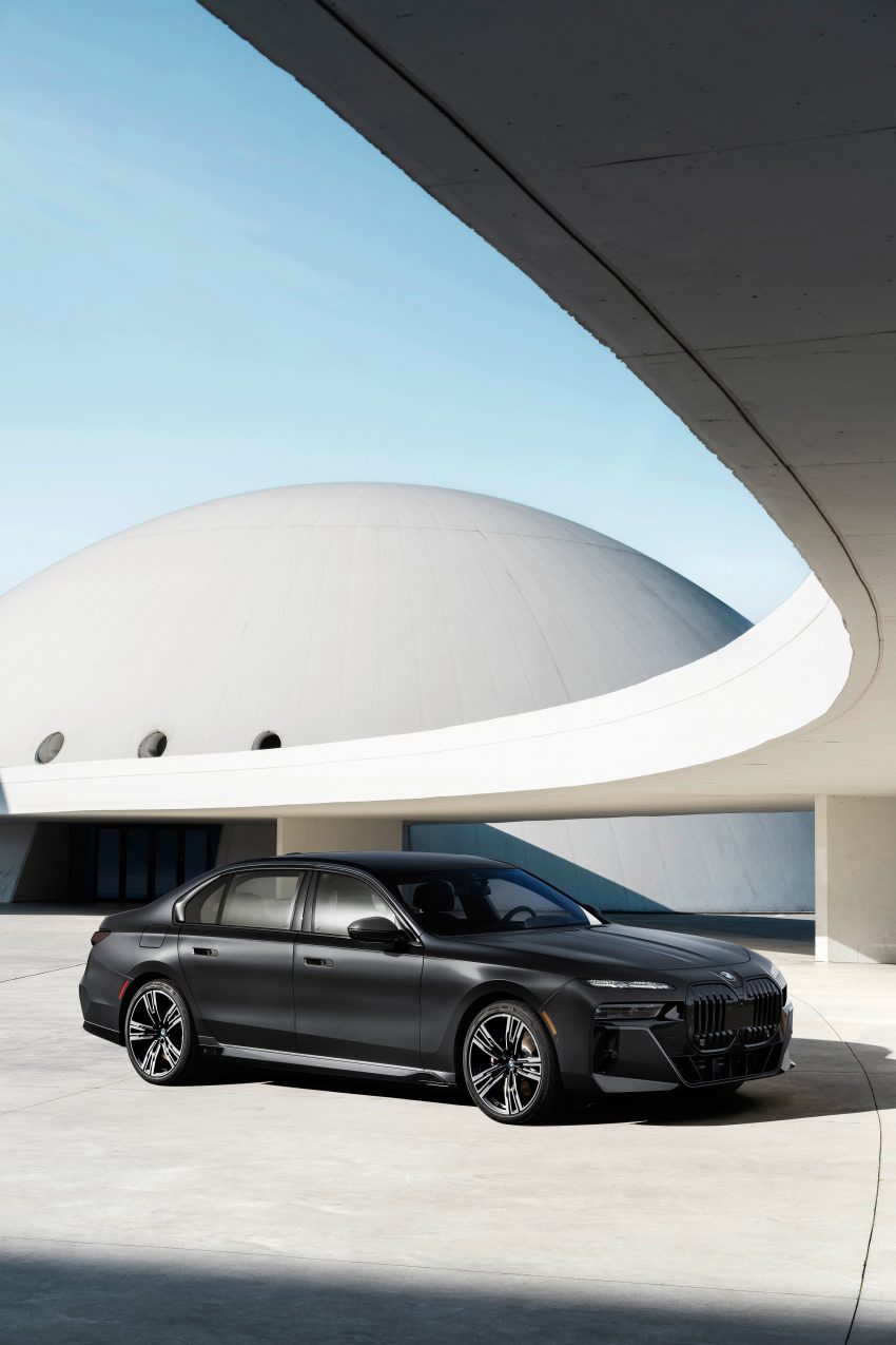G70 BMW 7系列大改款面世, 搭配31.3寸8K后座影音荧幕 179579