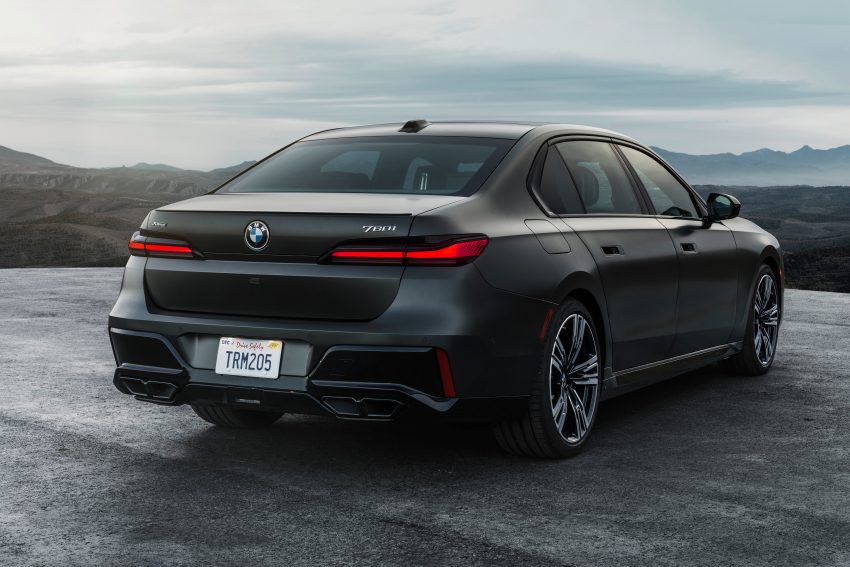 G70 BMW 7系列大改款面世, 搭配31.3寸8K后座影音荧幕 179582