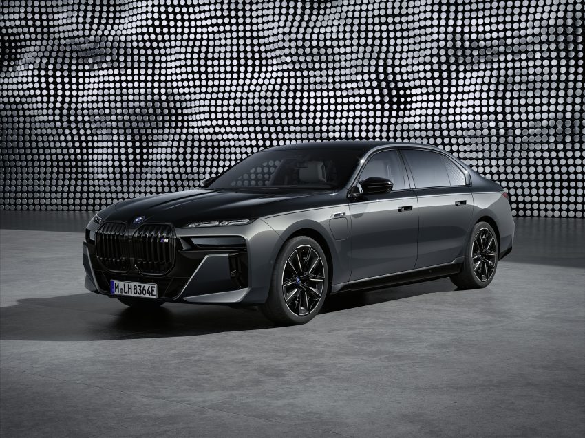 G70 BMW 7系列大改款面世, 搭配31.3寸8K后座影音荧幕 179622