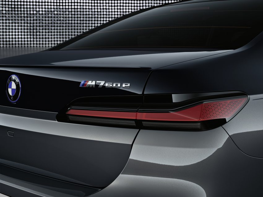 G70 BMW 7系列大改款面世, 搭配31.3寸8K后座影音荧幕 179633