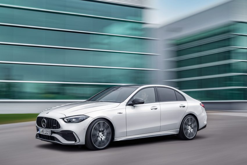 W206 Mercedes-AMG C 43 4Matic首发,改搭更强2.0T引擎 180359