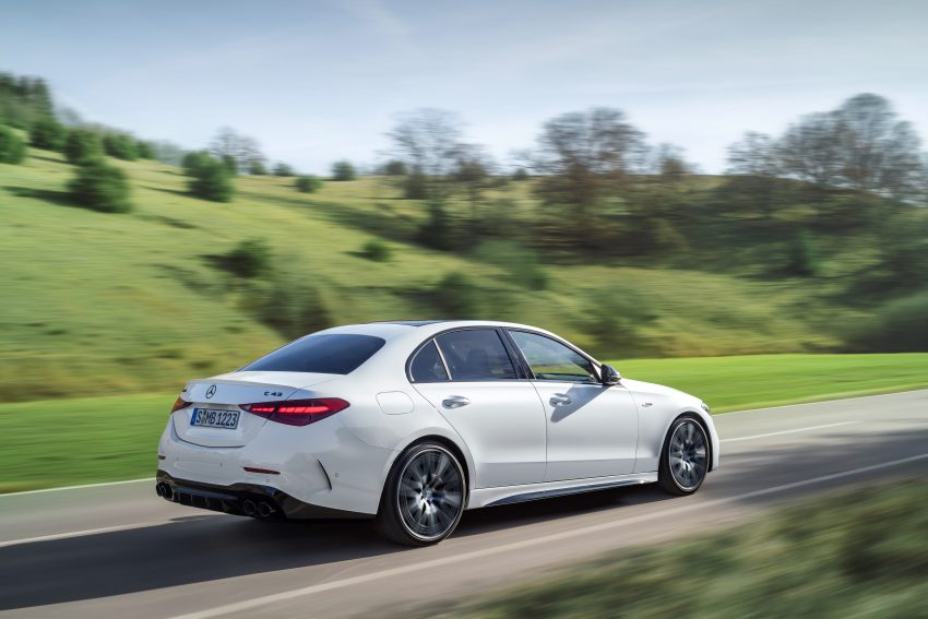 W206 Mercedes-AMG C 43 4Matic首发,改搭更强2.0T引擎 180380