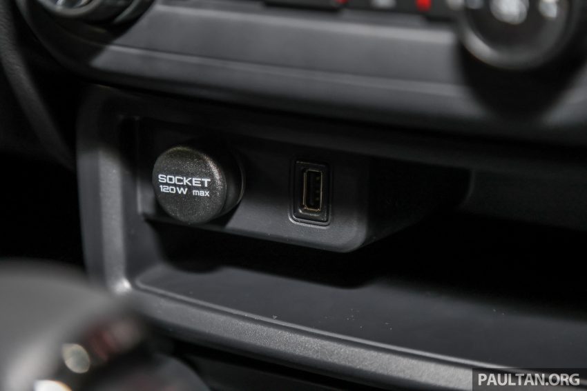 2022 Proton Saga MC2 本地正式发布, 新增 Premium S 等级, 多了外观空力套件和红色元素点缀, 售价从3.4万起 180735