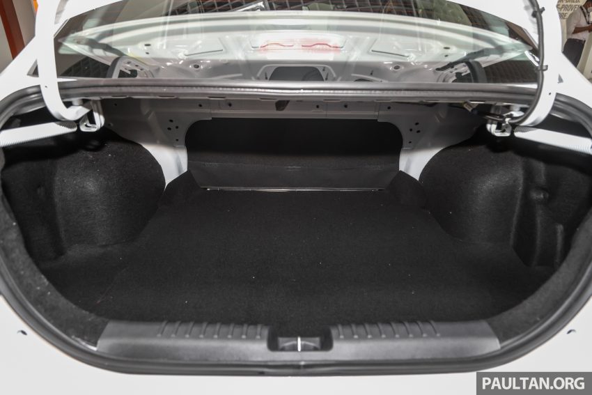 2022 Proton Saga MC2 本地正式发布, 新增 Premium S 等级, 多了外观空力套件和红色元素点缀, 售价从3.4万起 180828