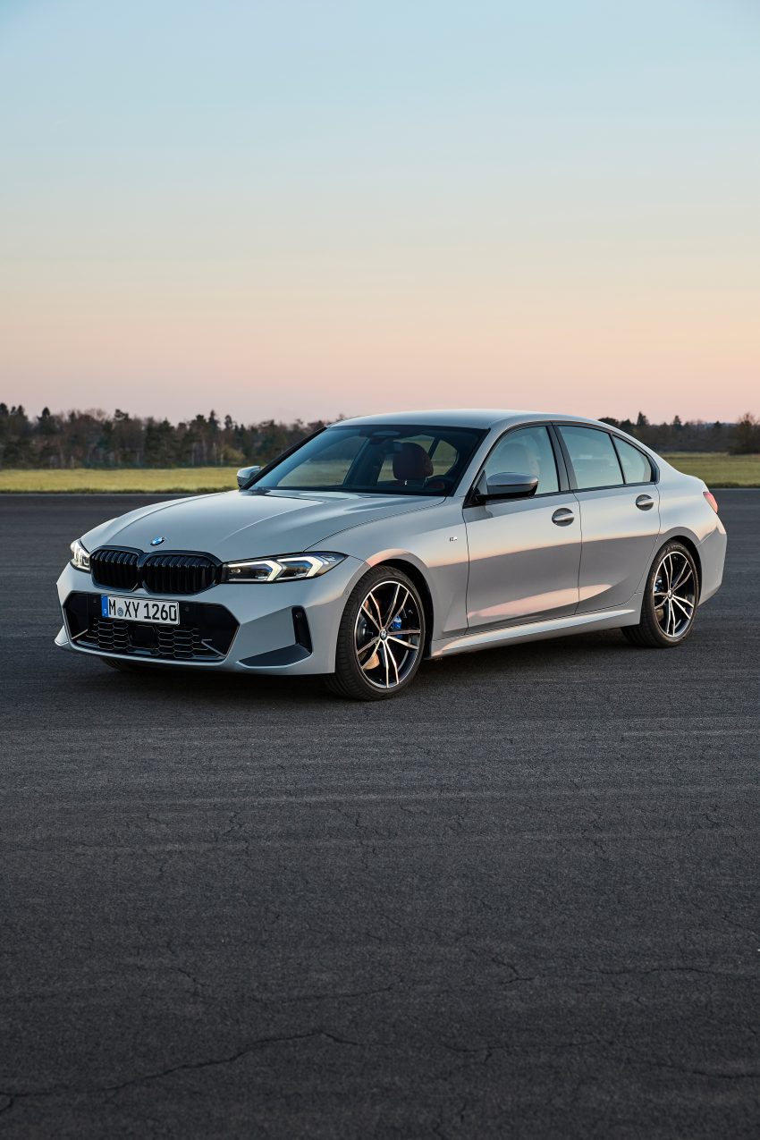 2023 BMW 3系列小改款官图发布！搭载 iDrive 8 车载系统 181073