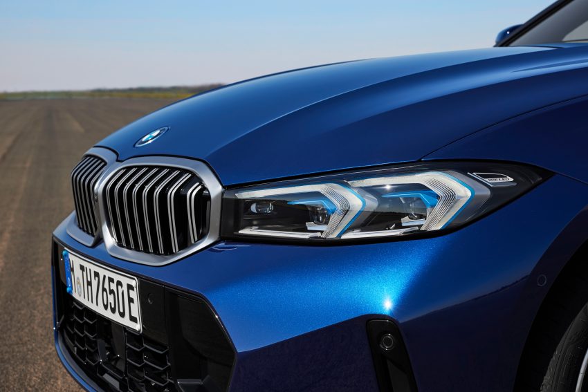 2023 BMW 3系列小改款官图发布！搭载 iDrive 8 车载系统 181123
