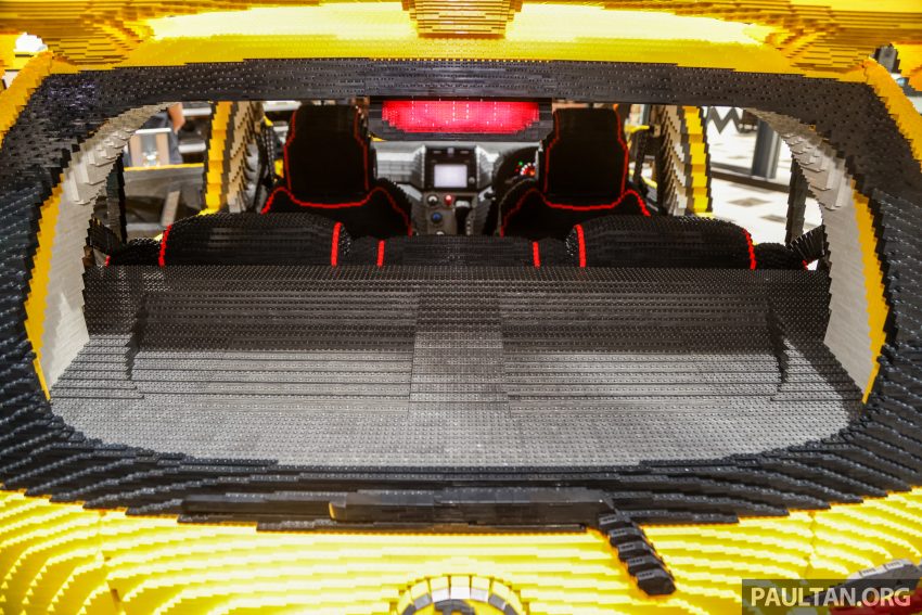 耗费两个月精心打造！1:1 比例乐高积木版 ‘Perodua MyBi’ 182305