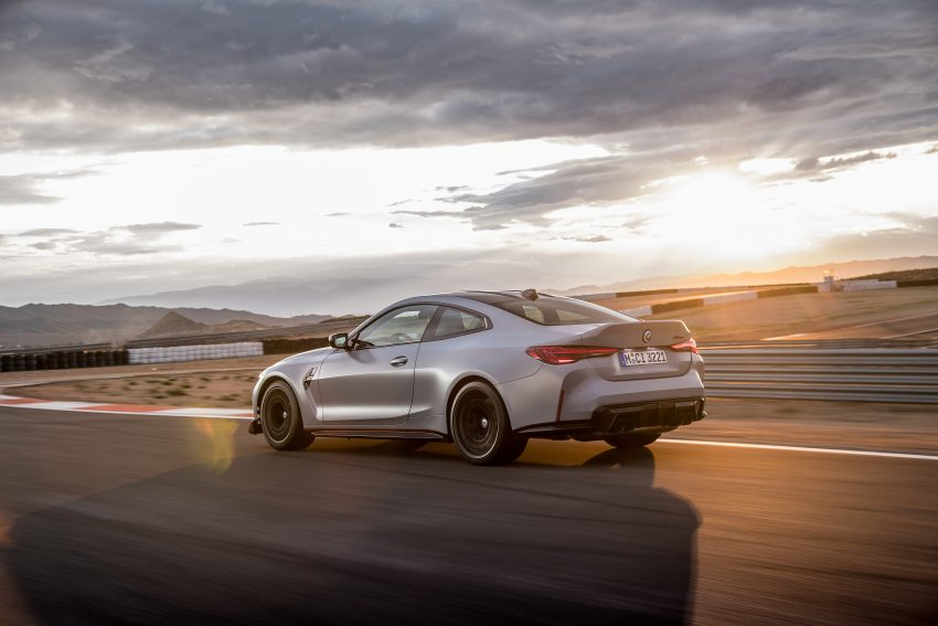 时隔19年后回归！2022 BMW M4 CSL 官图发布，号称品牌旗下最速量产车！极致减重100公斤，全球限量1,000台 181656