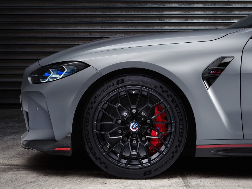 时隔19年后回归！2022 BMW M4 CSL 官图发布，号称品牌旗下最速量产车！极致减重100公斤，全球限量1,000台 181558