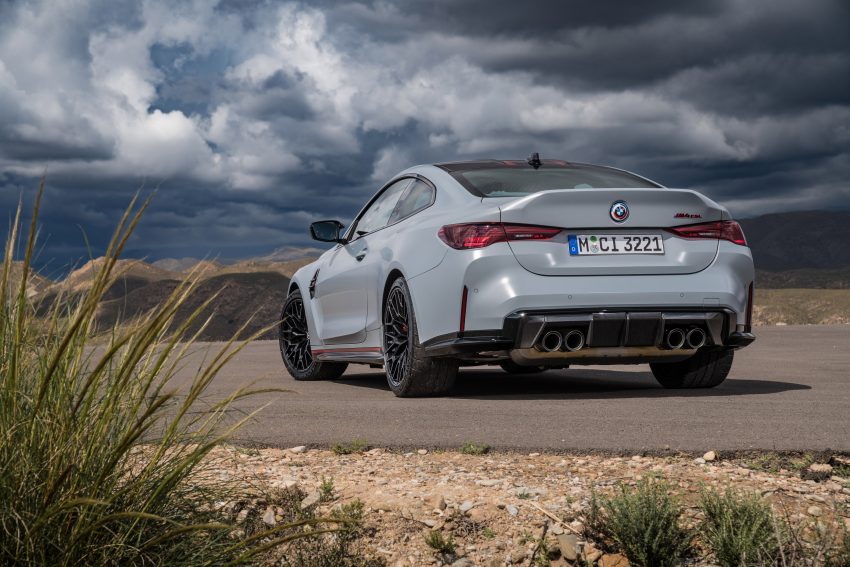 时隔19年后回归！2022 BMW M4 CSL 官图发布，号称品牌旗下最速量产车！极致减重100公斤，全球限量1,000台 181608