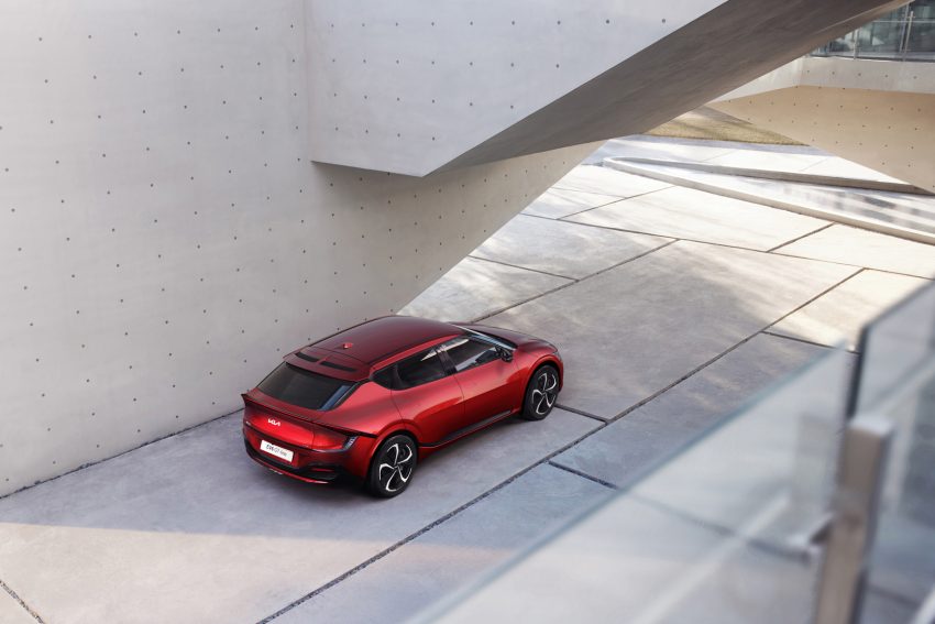 Kia EV6 本地开放预订, 价格30.7万, 首批新车第三季交付 184990