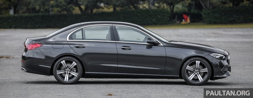 试驾集评: W206 Mercedes-Benz C 200 Avantgarde vs C 300 AMG Line, 配备, 动力和操控全面对比与导购心得 183249