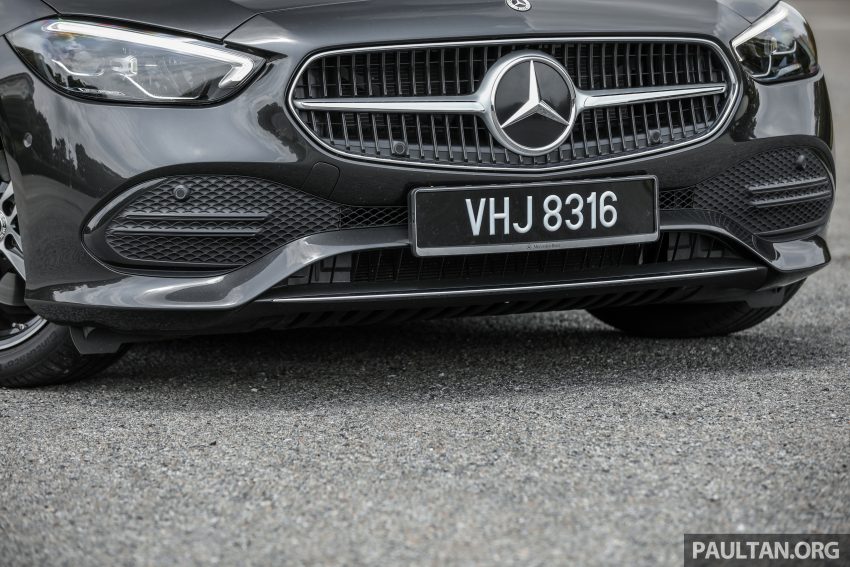 试驾集评: W206 Mercedes-Benz C 200 Avantgarde vs C 300 AMG Line, 配备, 动力和操控全面对比与导购心得 183257