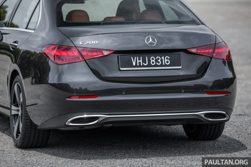 试驾集评: W206 Mercedes-Benz C 200 Avantgarde vs C 300 AMG Line, 配备, 动力和操控全面对比与导购心得 183264