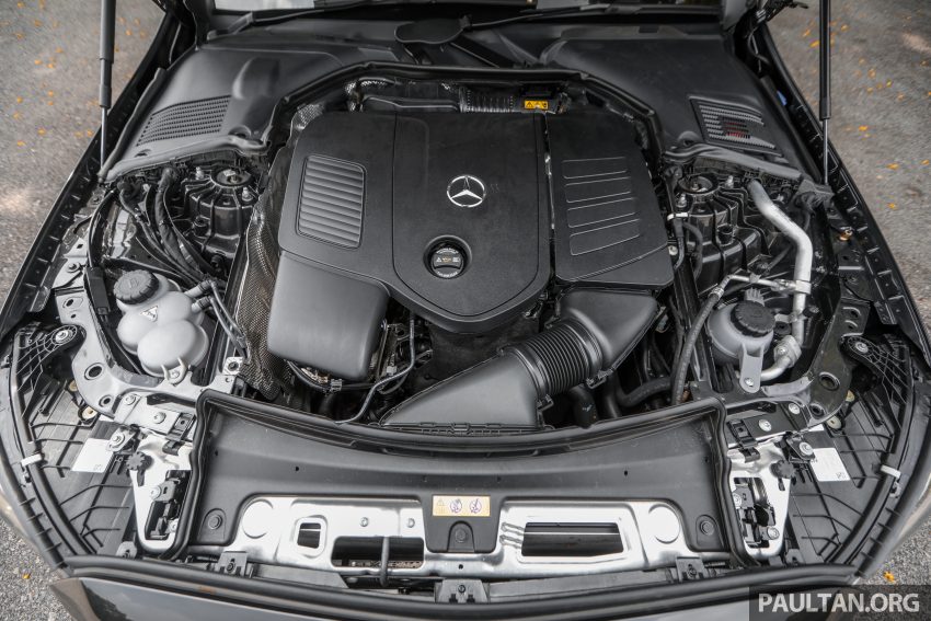 试驾集评: W206 Mercedes-Benz C 200 Avantgarde vs C 300 AMG Line, 配备, 动力和操控全面对比与导购心得 183270