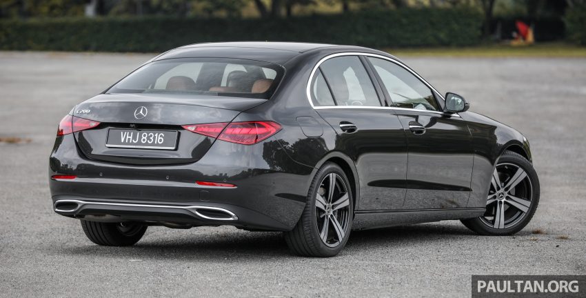 试驾集评: W206 Mercedes-Benz C 200 Avantgarde vs C 300 AMG Line, 配备, 动力和操控全面对比与导购心得 183241