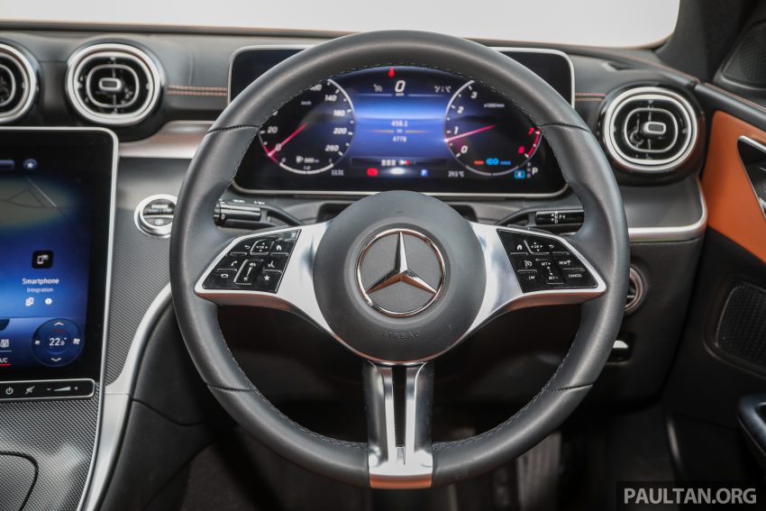 试驾集评: W206 Mercedes-Benz C 200 Avantgarde vs C 300 AMG Line, 配备, 动力和操控全面对比与导购心得 183274