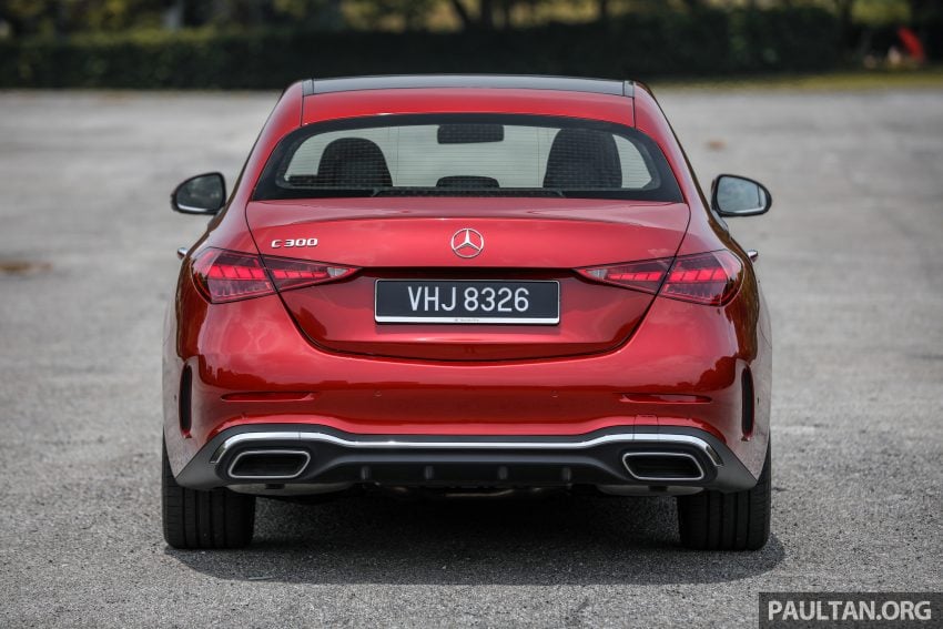 试驾集评: W206 Mercedes-Benz C 200 Avantgarde vs C 300 AMG Line, 配备, 动力和操控全面对比与导购心得 183369