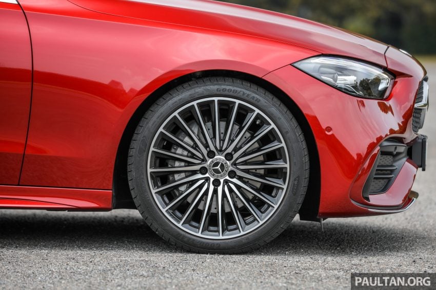 试驾集评: W206 Mercedes-Benz C 200 Avantgarde vs C 300 AMG Line, 配备, 动力和操控全面对比与导购心得 183380