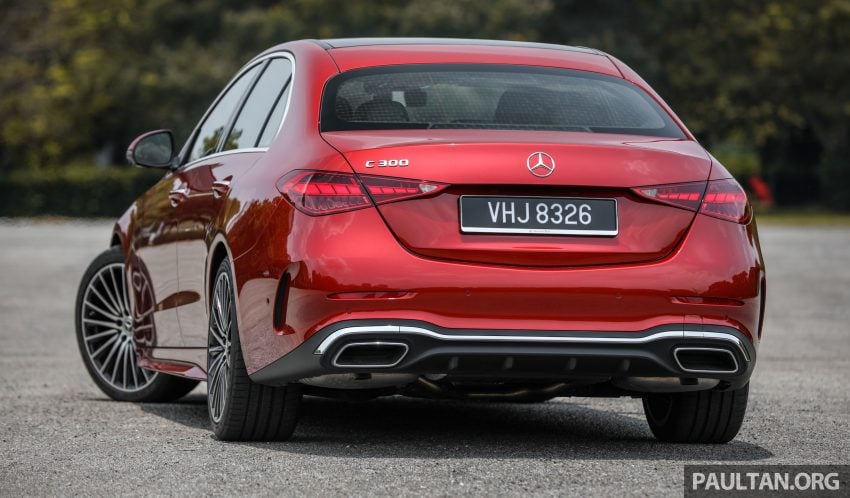 试驾集评: W206 Mercedes-Benz C 200 Avantgarde vs C 300 AMG Line, 配备, 动力和操控全面对比与导购心得 183366