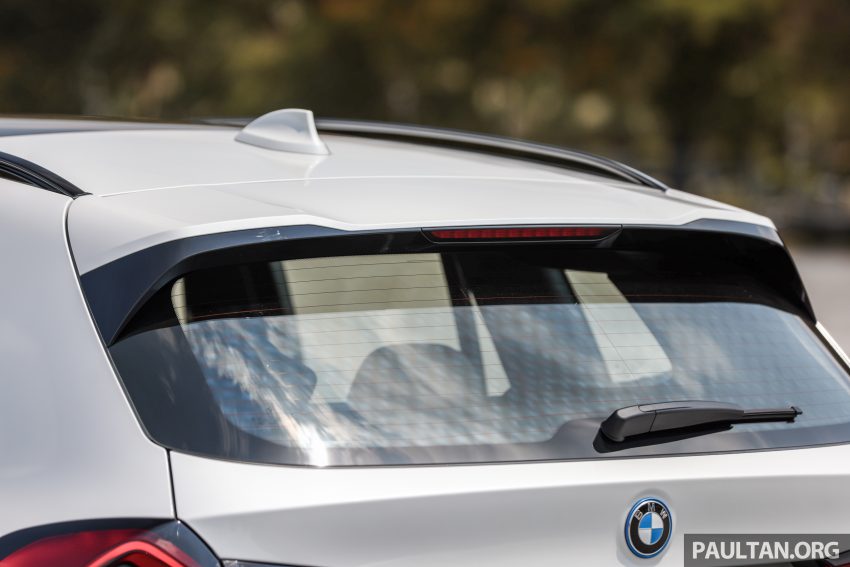 对比实拍: BMW iX3 M Sport Impressive 与 iX xDrive40 Sport, 两款 BMW 当家纯电SUV的差异, 价格33.4与41.5万 185381