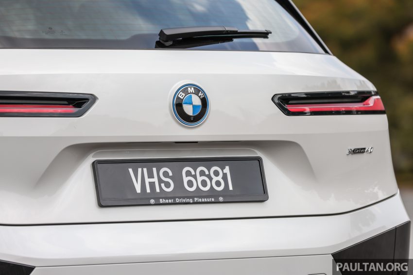 对比实拍: BMW iX3 M Sport Impressive 与 iX xDrive40 Sport, 两款 BMW 当家纯电SUV的差异, 价格33.4与41.5万 185498