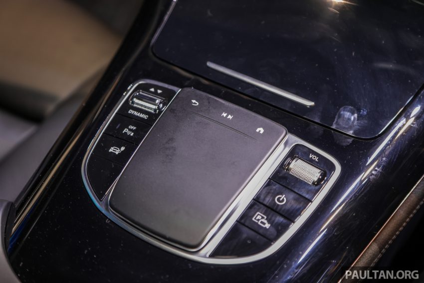 Mercedes-Benz EQC400 4Matic 纯电SUV开放预订, 预估价39万, 408匹马力/760Nm扭力, 5.1秒破百, 续航437公里 188721
