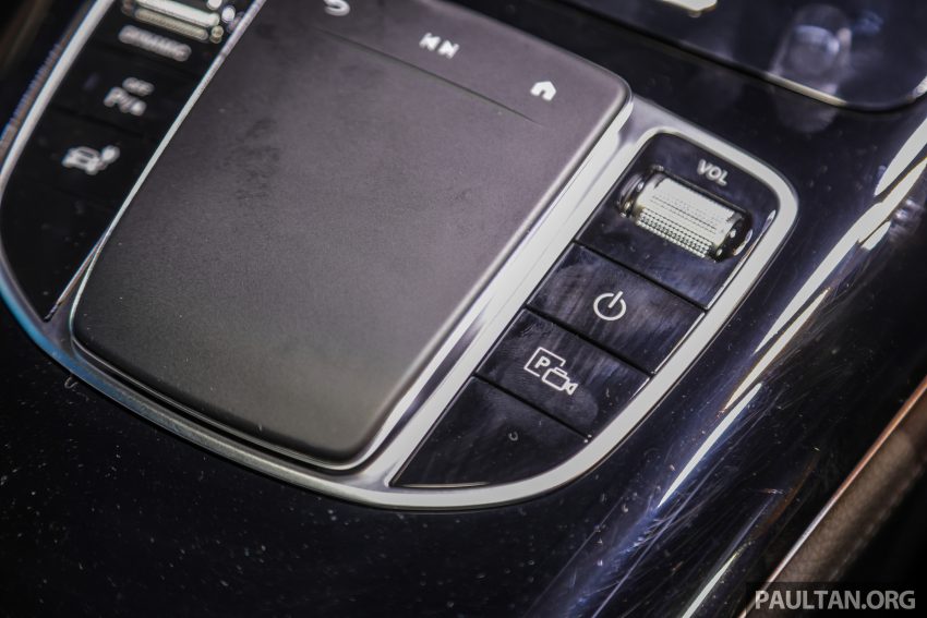 Mercedes-Benz EQC400 4Matic 纯电SUV开放预订, 预估价39万, 408匹马力/760Nm扭力, 5.1秒破百, 续航437公里 188722