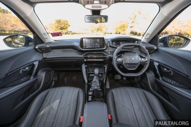 新车试驾: 2022 Peugeot 2008, 操控满分的都会型SUV