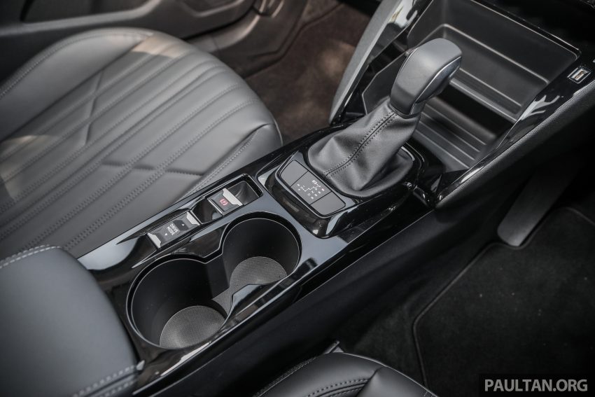 新车试驾: 2022 Peugeot 2008, 操控满分的都会型SUV 189334