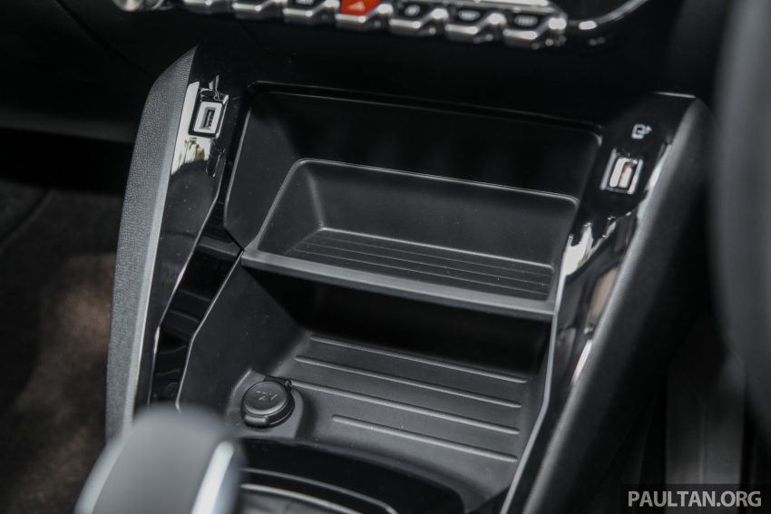 新车试驾: 2022 Peugeot 2008, 操控满分的都会型SUV 189335