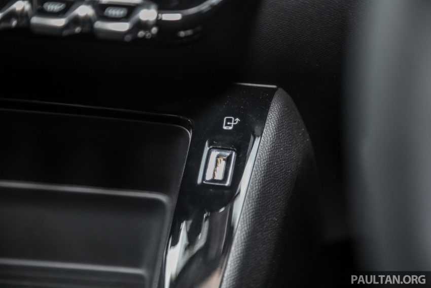 新车试驾: 2022 Peugeot 2008, 操控满分的都会型SUV 189336