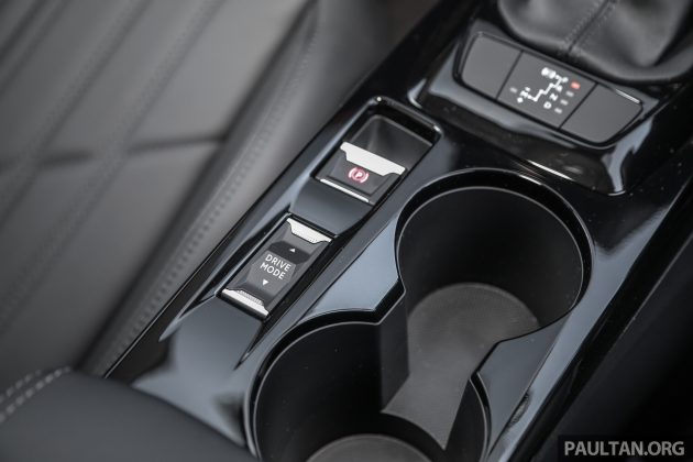 新车试驾: 2022 Peugeot 2008, 操控满分的都会型SUV